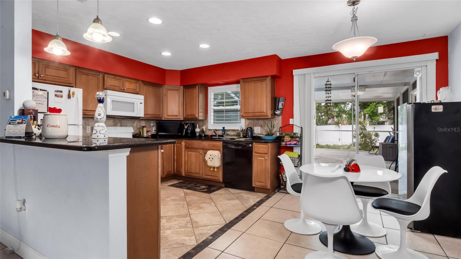 Image 19 of 39 For 1583 Tarpon Avenue