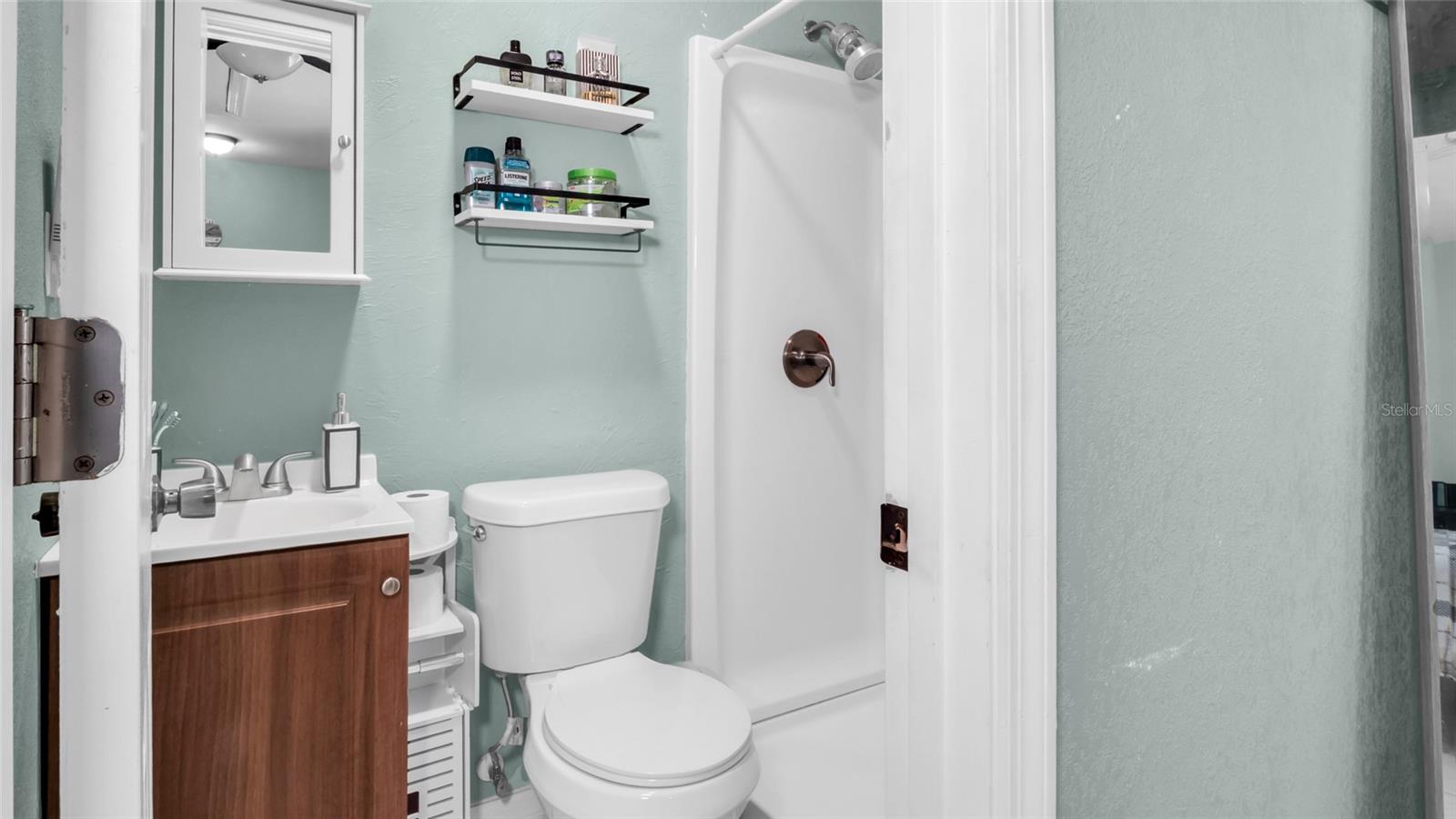 Image 34 of 39 For 1583 Tarpon Avenue