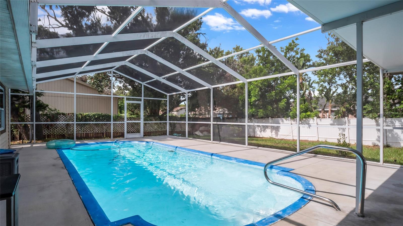 Image 8 of 39 For 1583 Tarpon Avenue