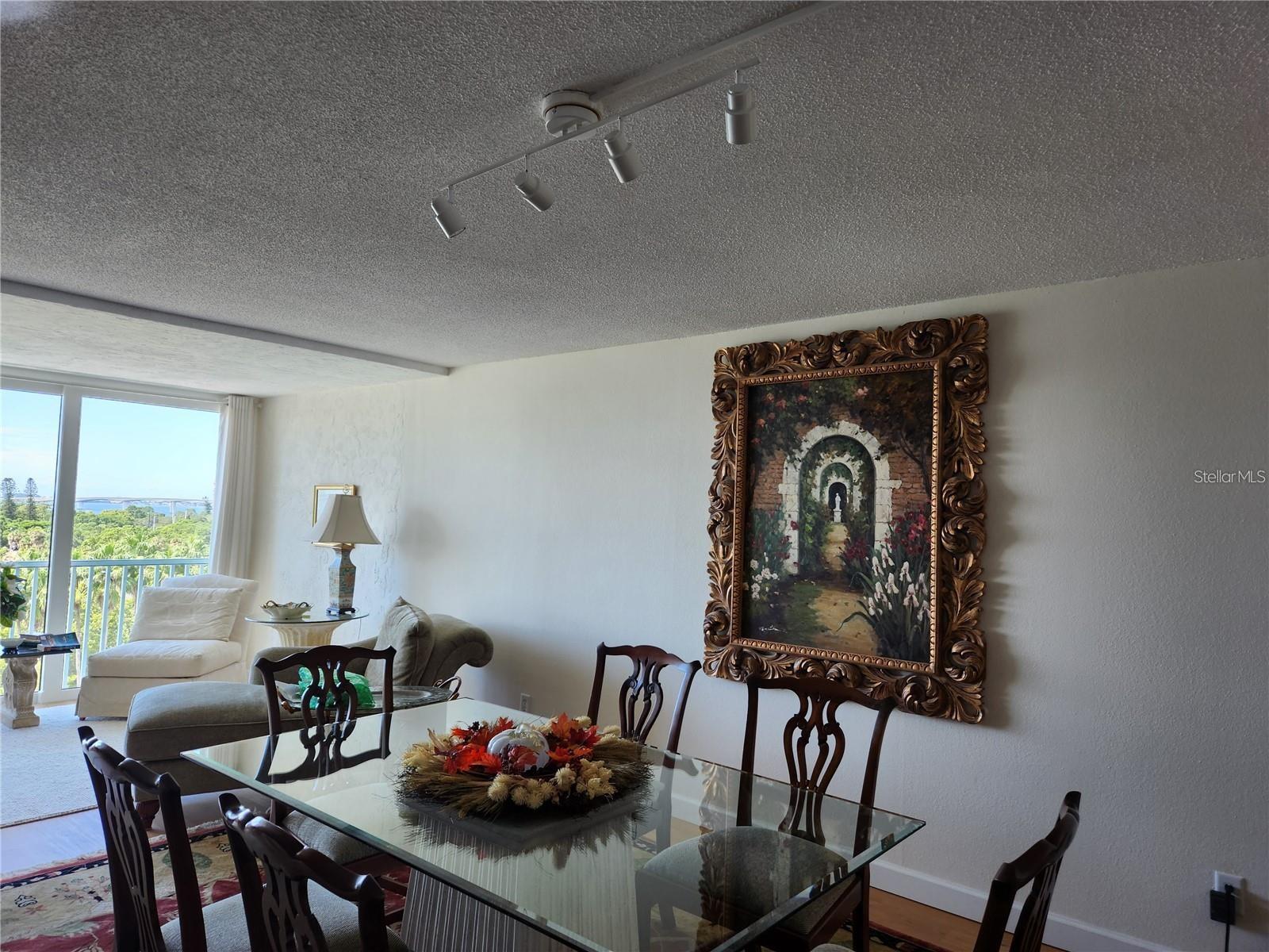 Image 11 of 24 For 435 Gulfstream Avenue 702
