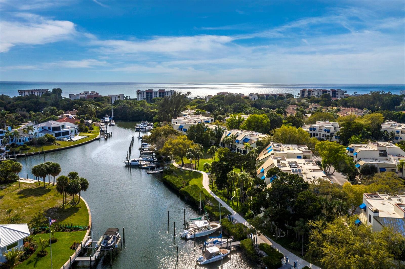Image 35 of 65 For 1904 Harbourside Drive 202