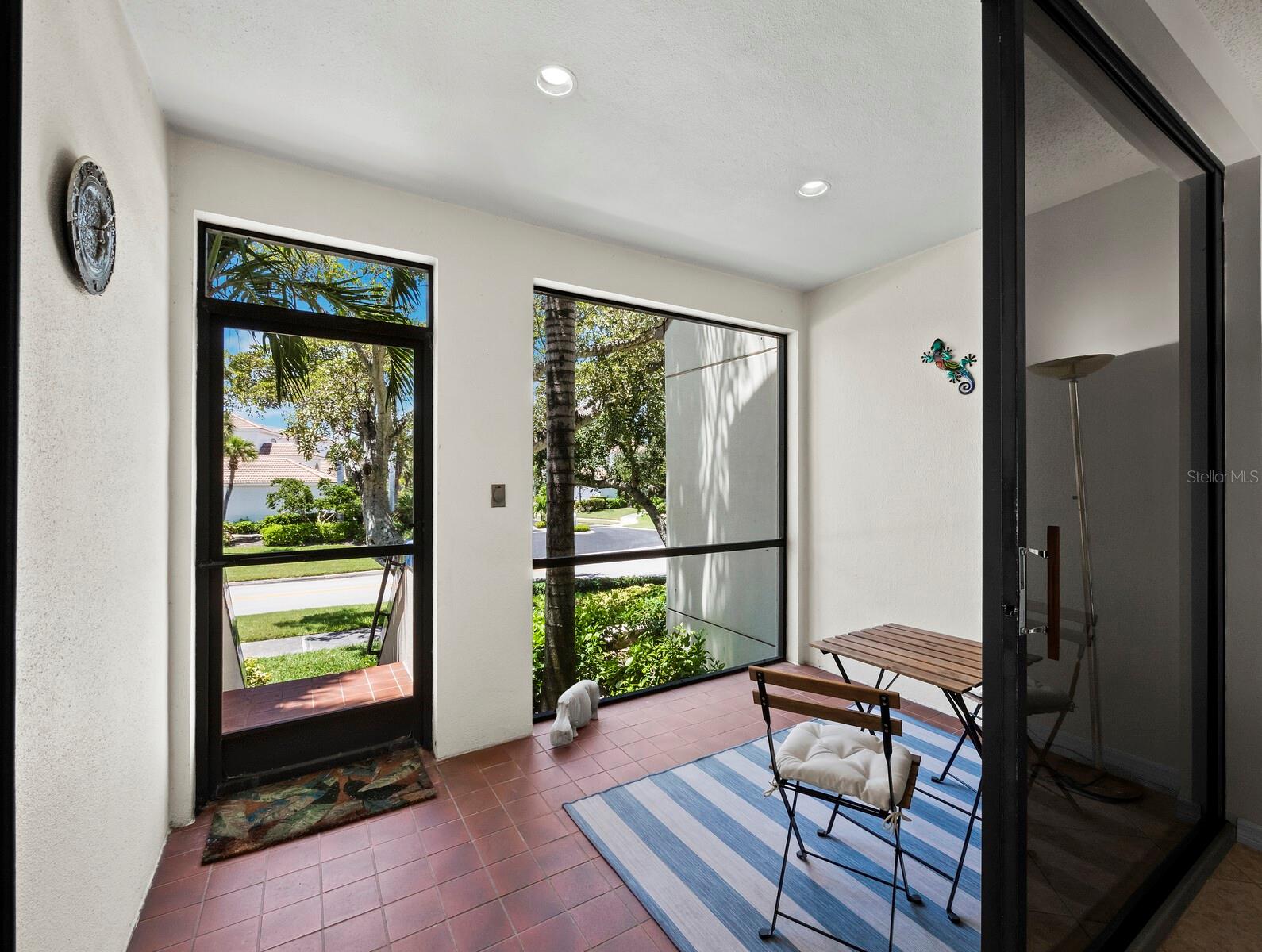 Image 6 of 65 For 1904 Harbourside Drive 202