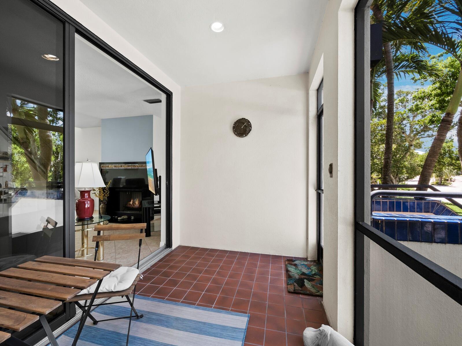 Image 8 of 65 For 1904 Harbourside Drive 202