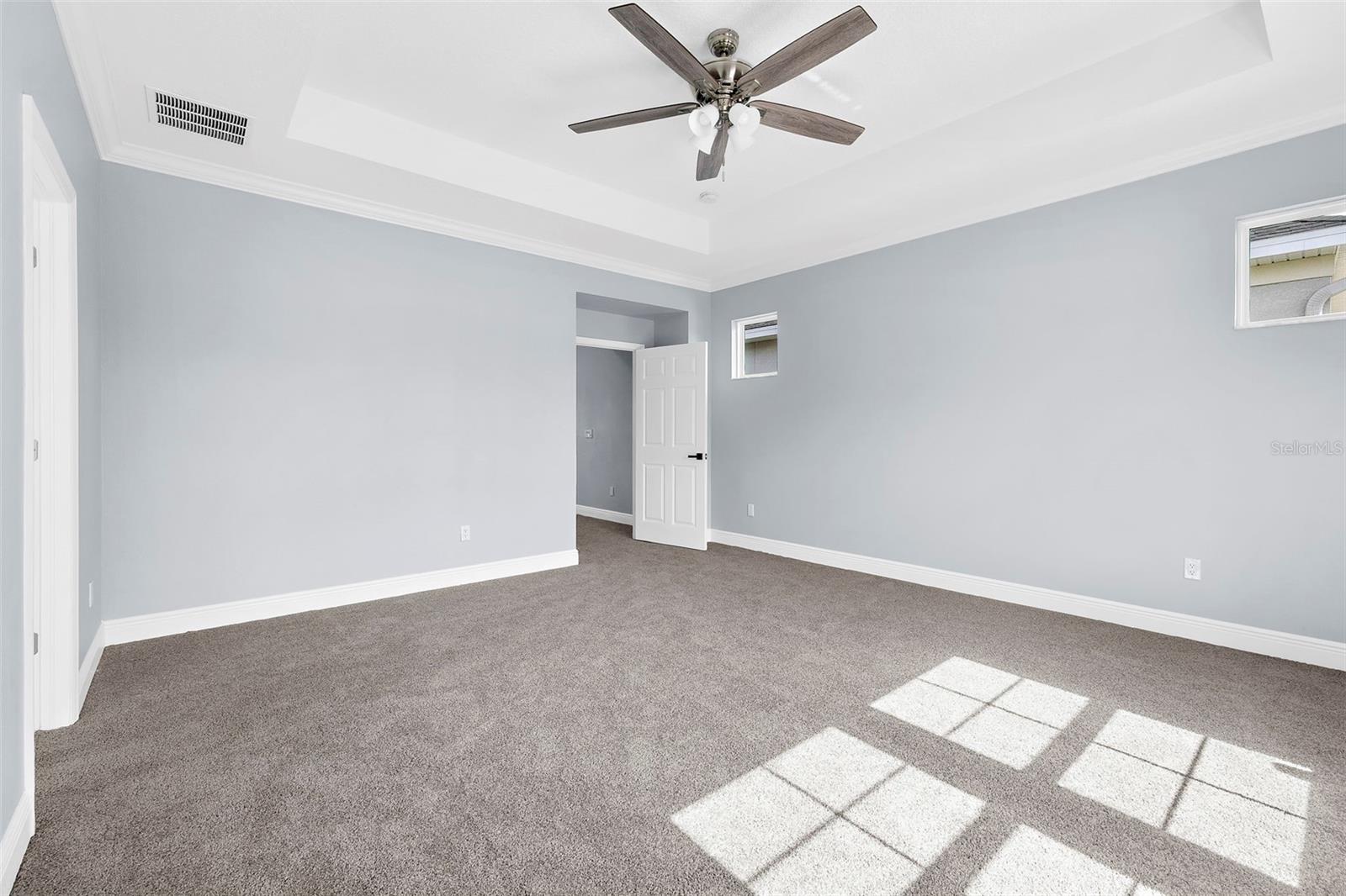 Image 33 of 45 For 6909 Old Benton Drive
