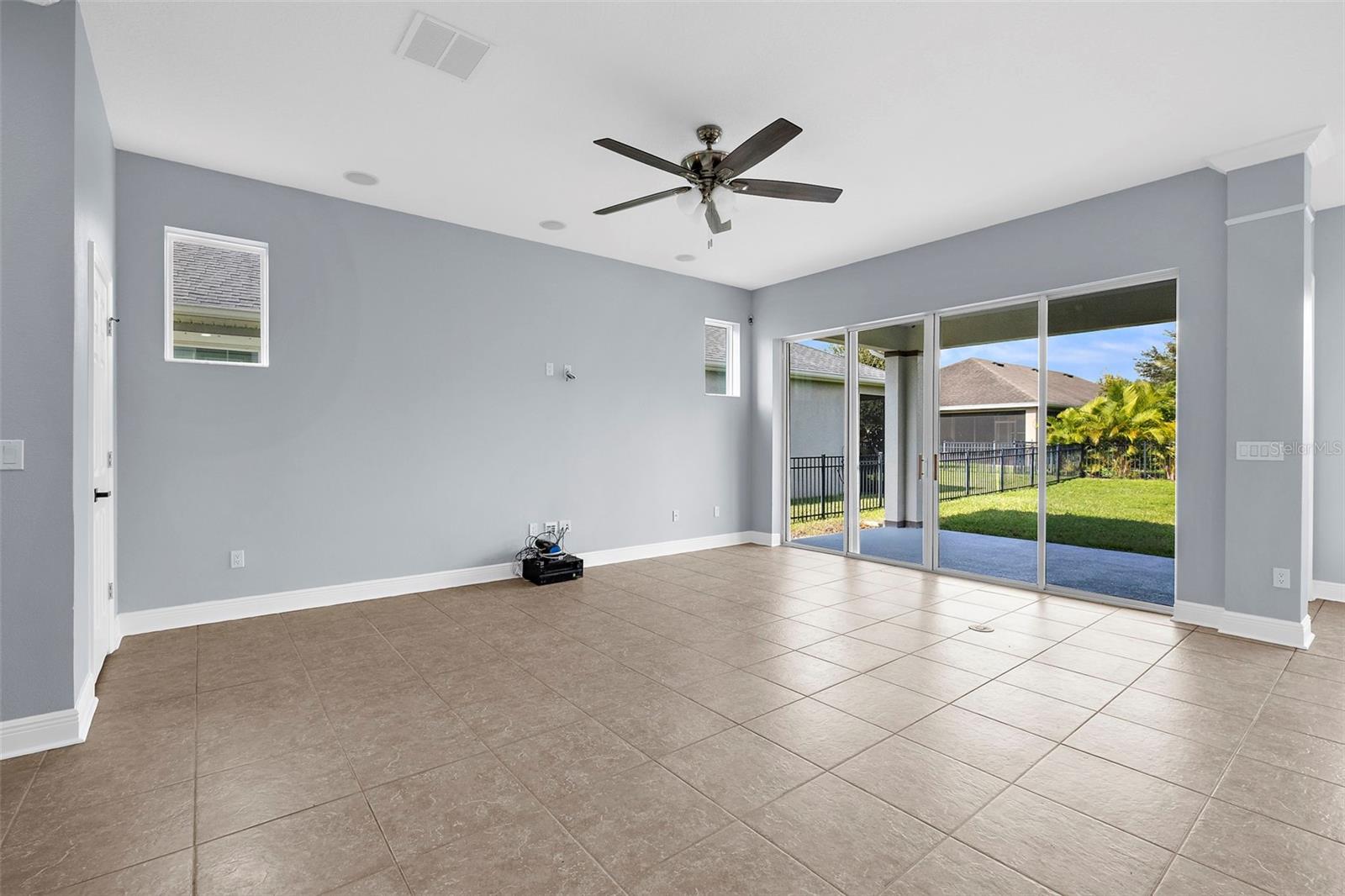 Image 7 of 45 For 6909 Old Benton Drive