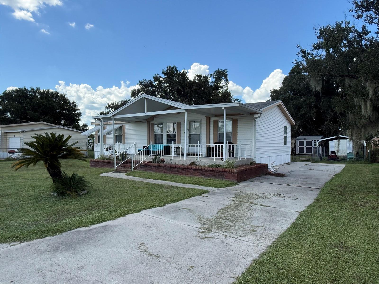 Image 2 of 28 For 1586 Varnadore Street