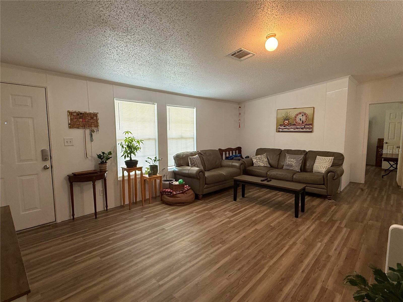 Image 8 of 28 For 1586 Varnadore Street
