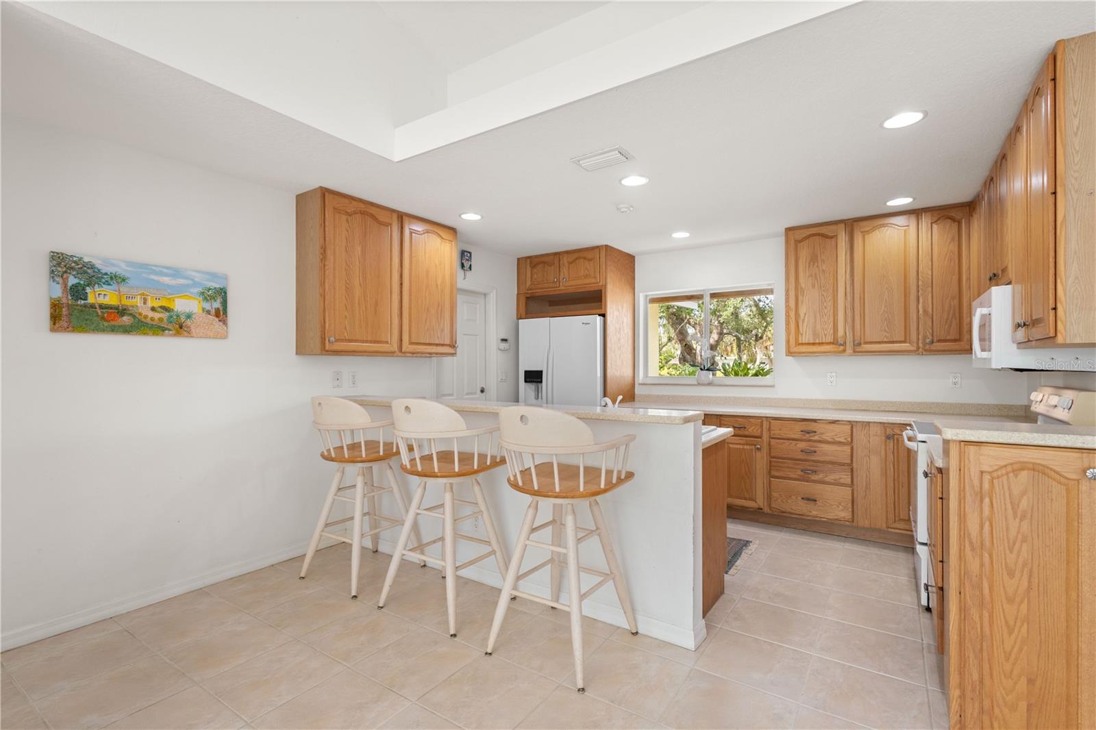 Image 17 of 66 For 5215 Cape Leyte Drive