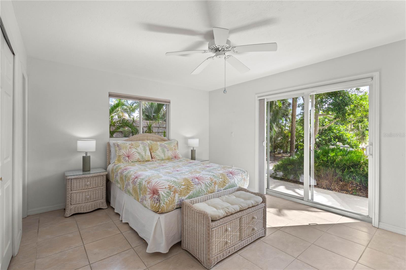 Image 26 of 66 For 5215 Cape Leyte Drive