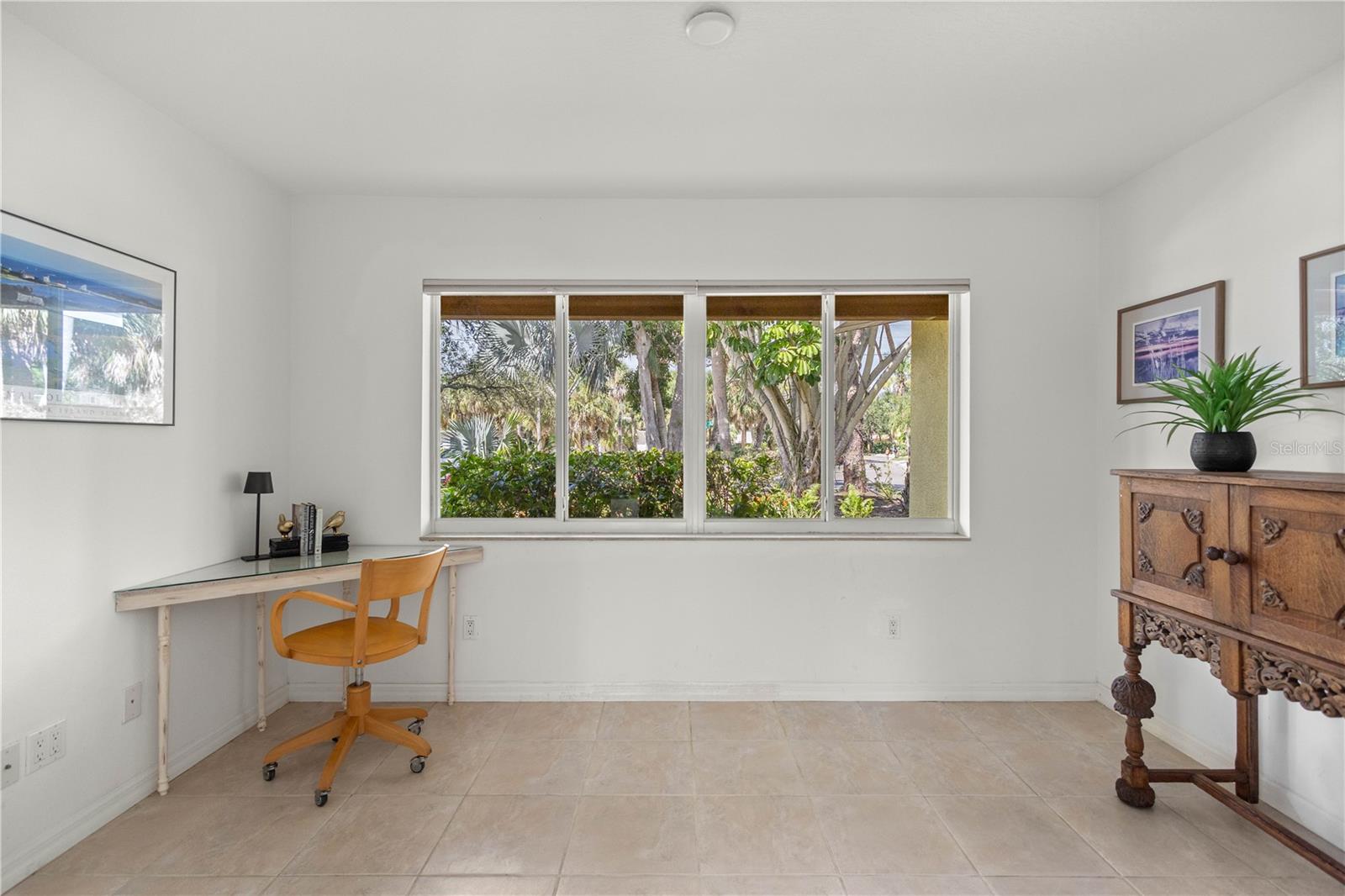 Image 33 of 66 For 5215 Cape Leyte Drive