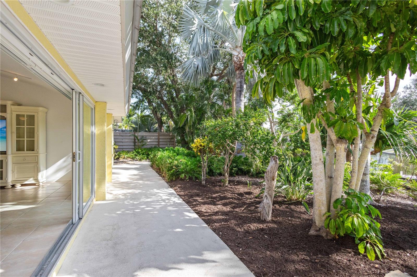 Image 40 of 66 For 5215 Cape Leyte Drive