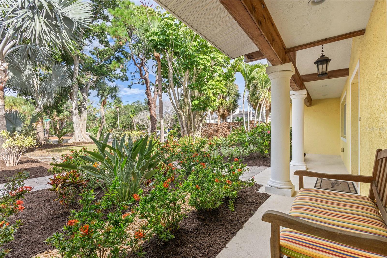 Image 7 of 66 For 5215 Cape Leyte Drive