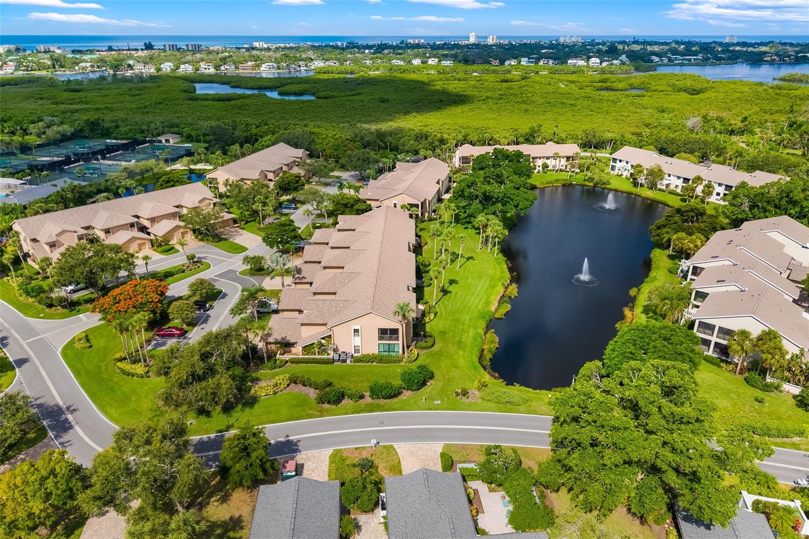 Image 13 of 58 For 5287 Heron Way 205