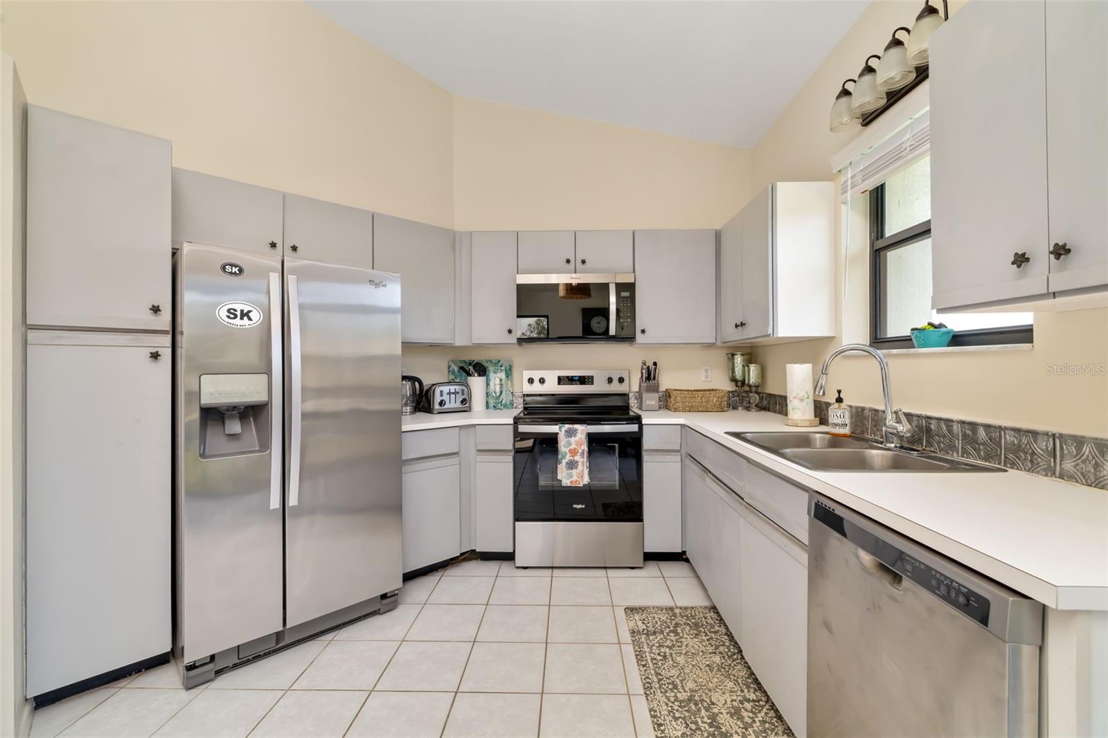 Image 20 of 58 For 5287 Heron Way 205