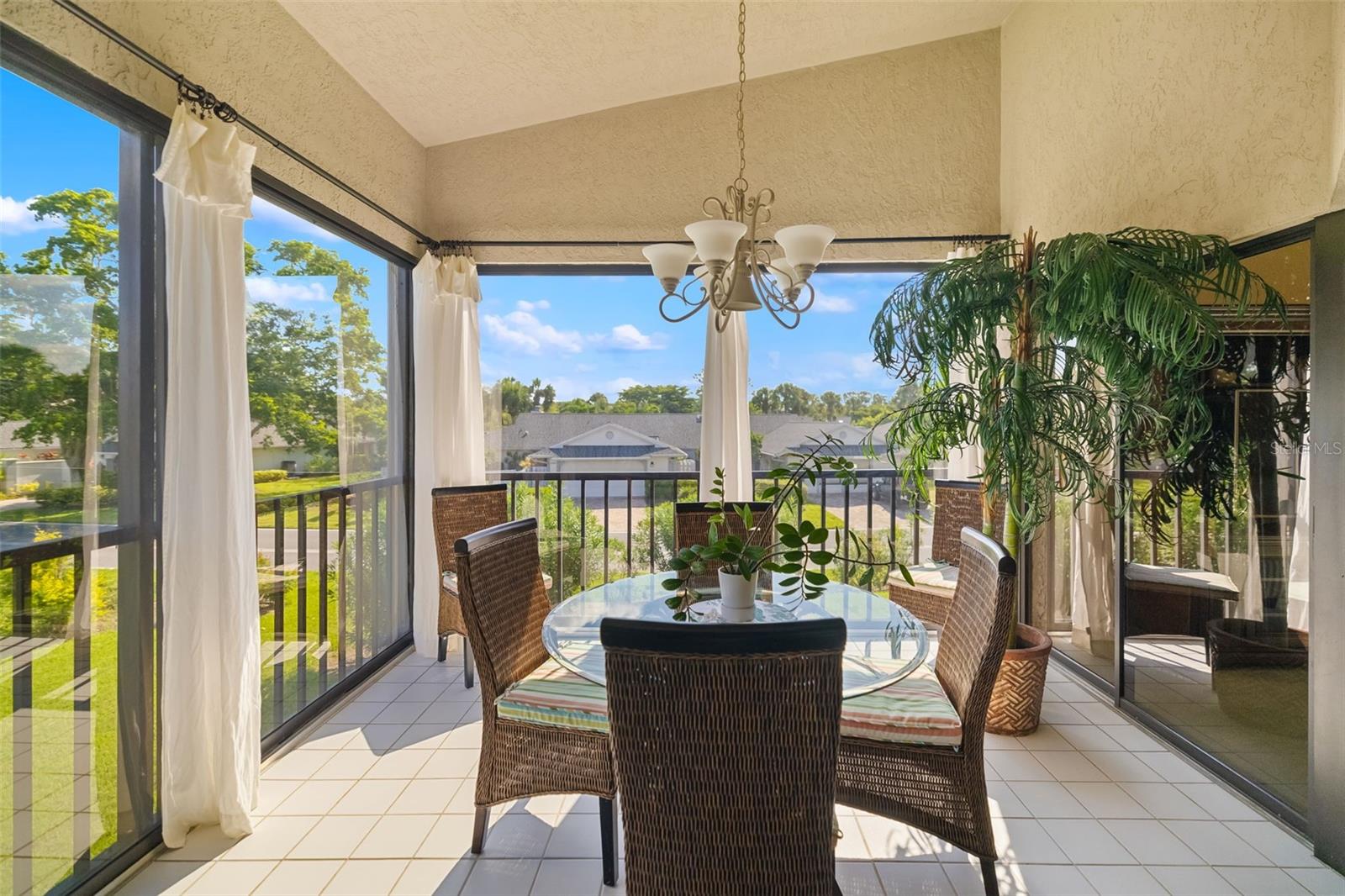 Image 28 of 58 For 5287 Heron Way 205