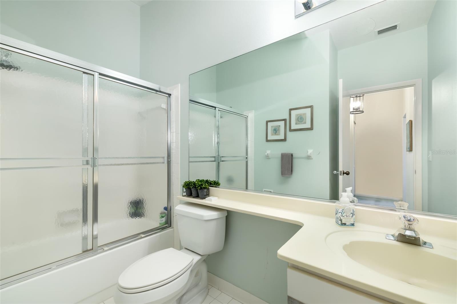 Image 43 of 58 For 5287 Heron Way 205