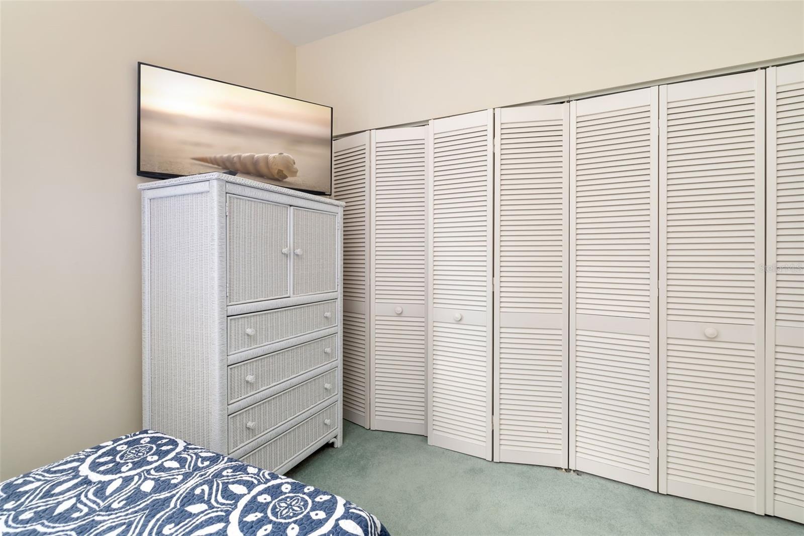 Image 46 of 58 For 5287 Heron Way 205
