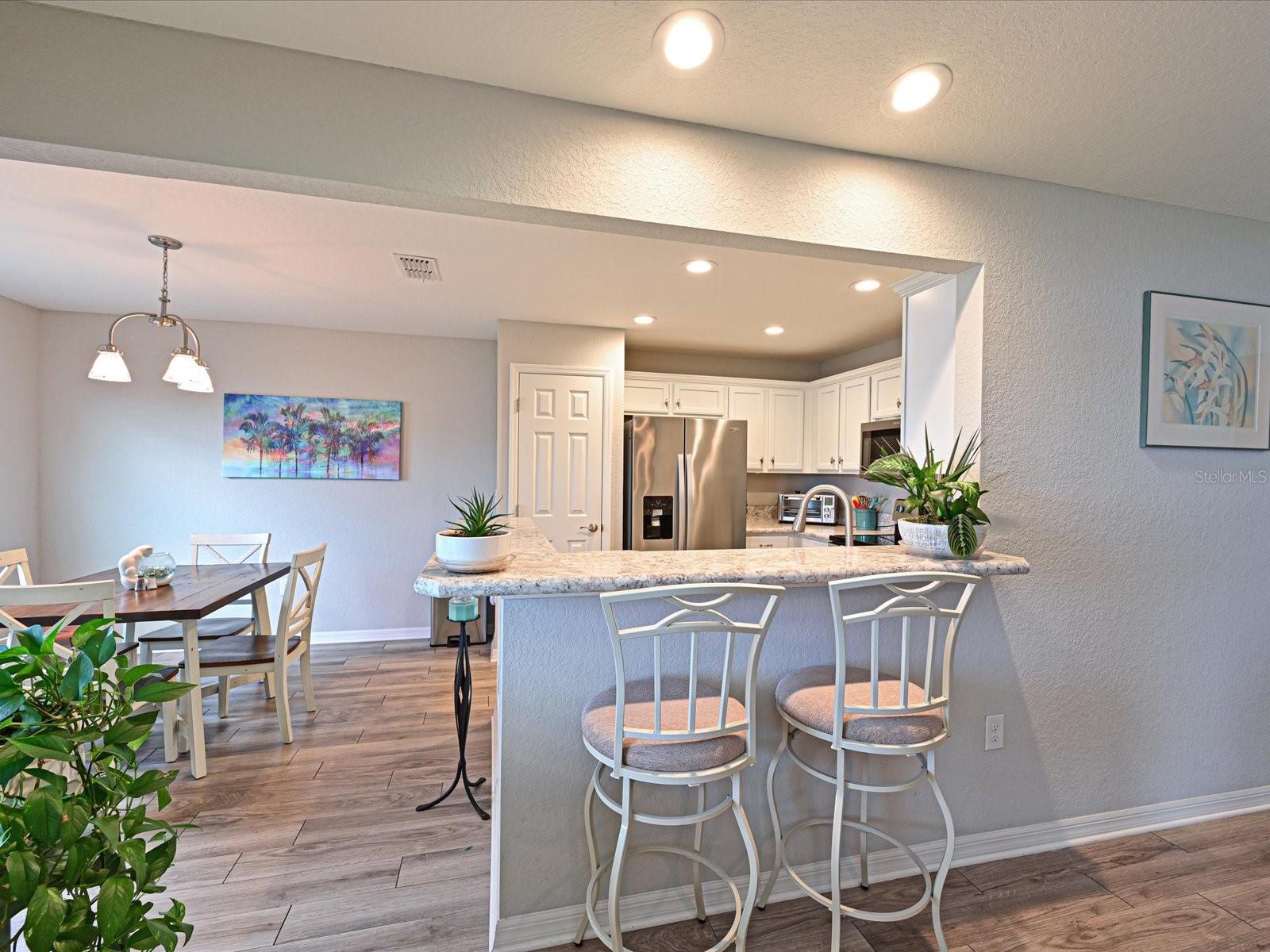Image 21 of 33 For 5107 33rd Avenue E