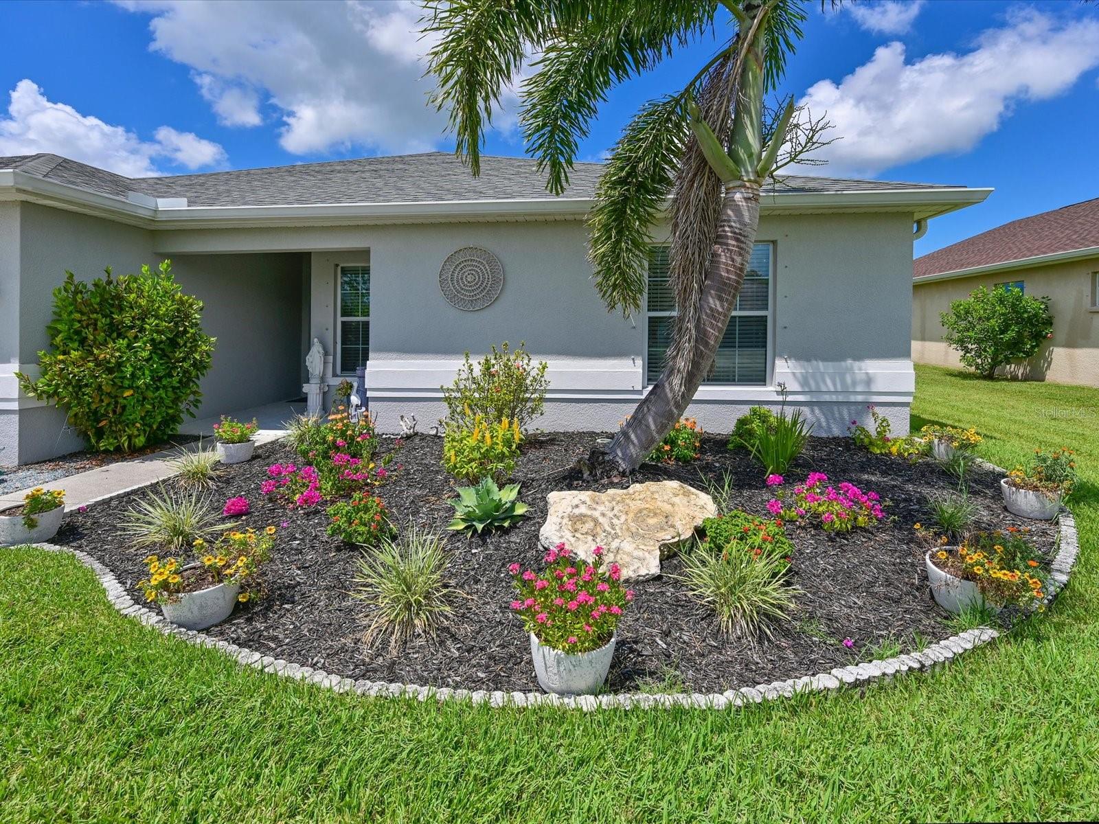 Image 4 of 33 For 5107 33rd Avenue E