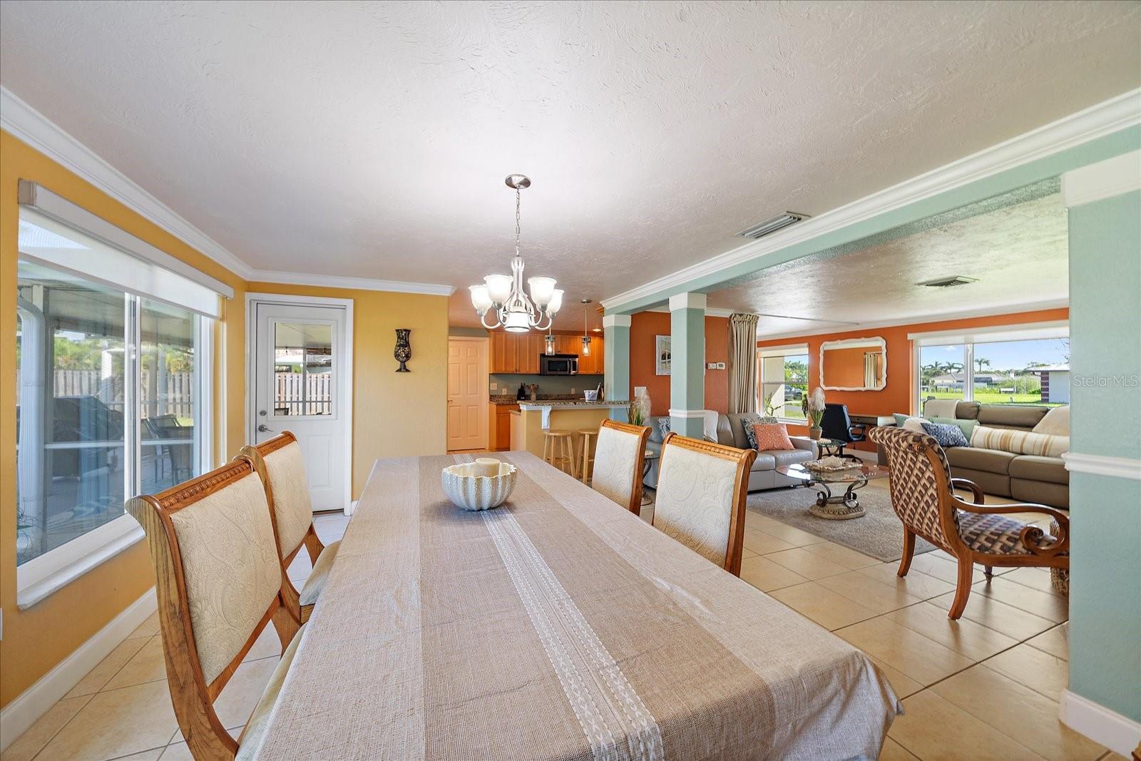 Image 10 of 37 For 455 Shore Drive