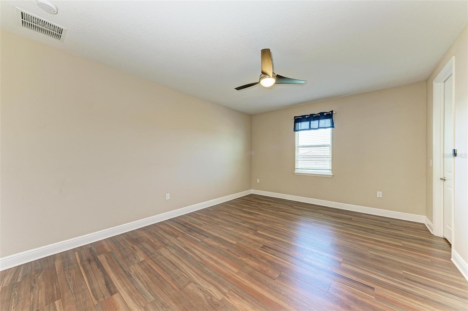 Image 41 of 70 For 4789 Vasca Drive
