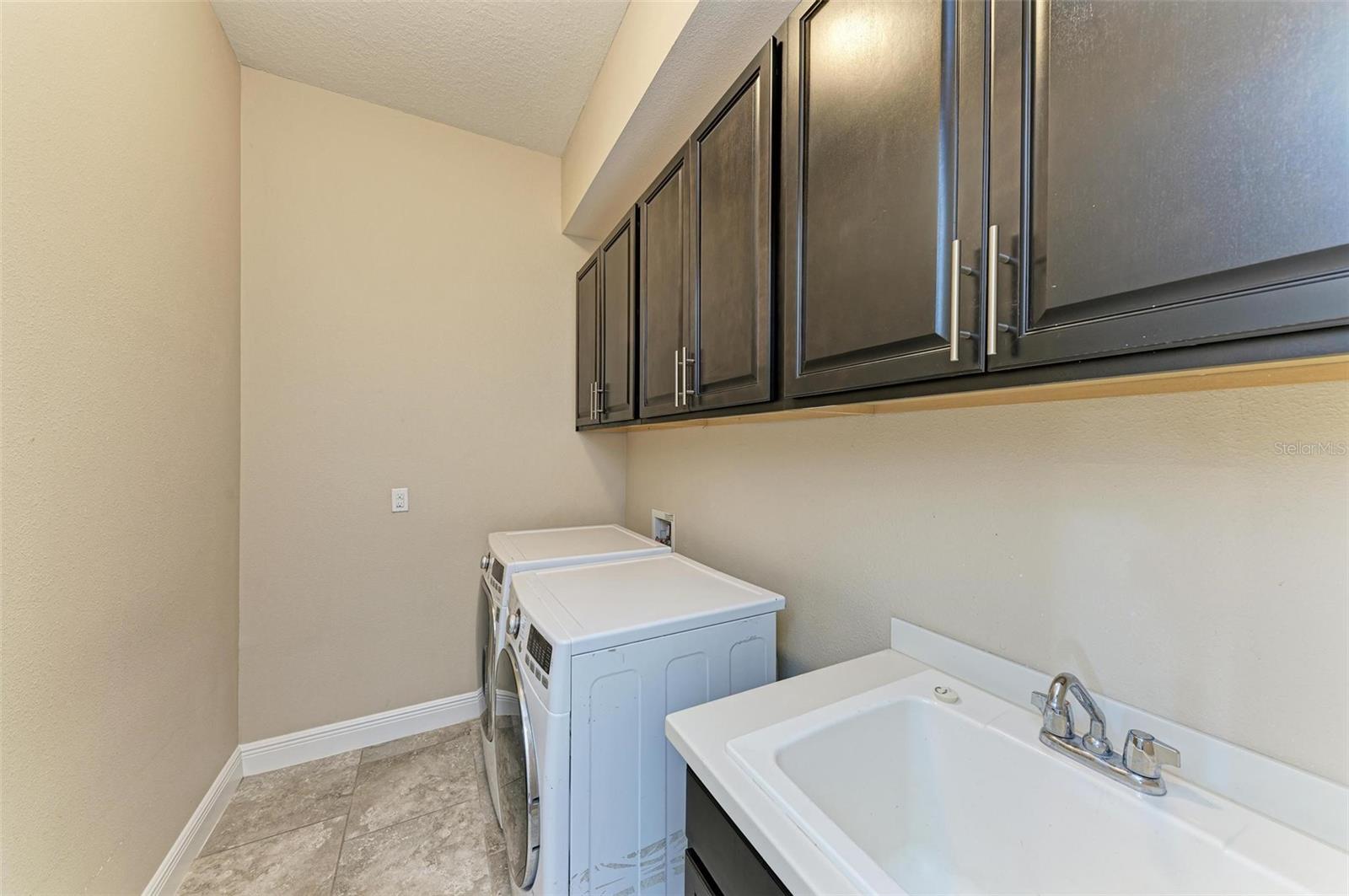 Image 50 of 70 For 4789 Vasca Drive