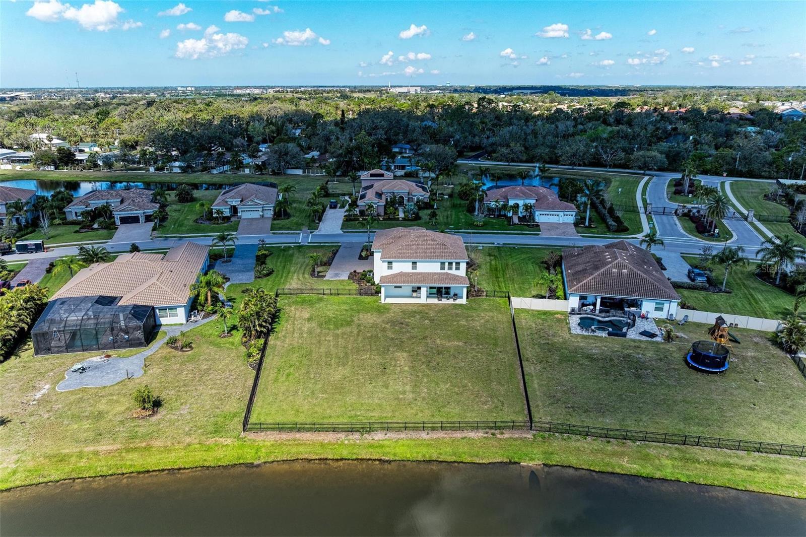 Image 64 of 70 For 4789 Vasca Drive