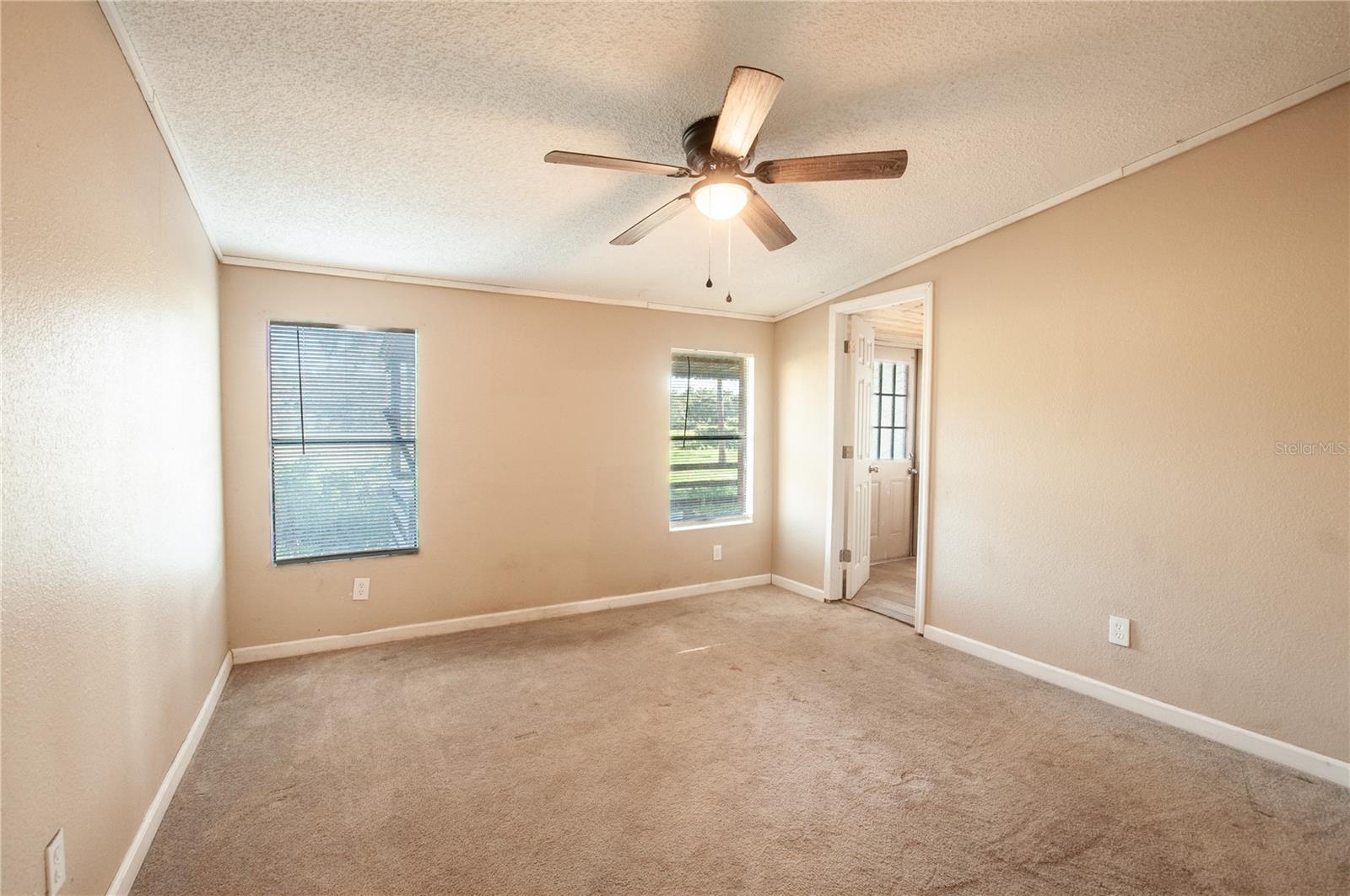 Image 9 of 23 For 415 Bronco Drive