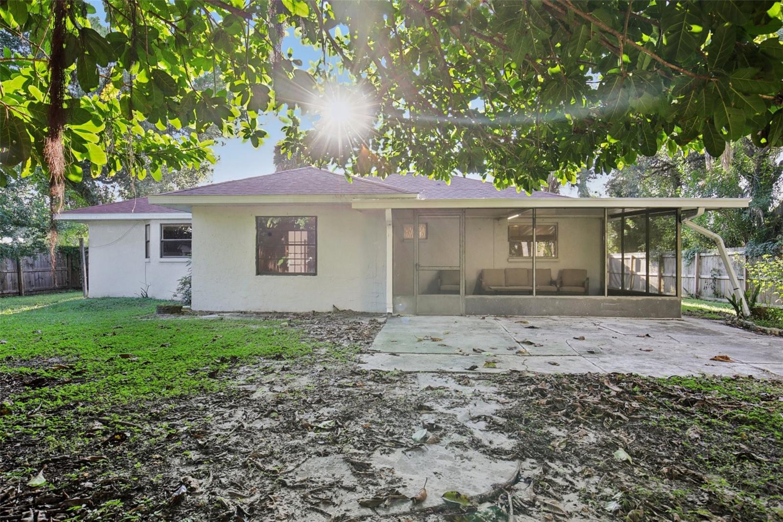 Image 33 of 36 For 2273 Salford Boulevard