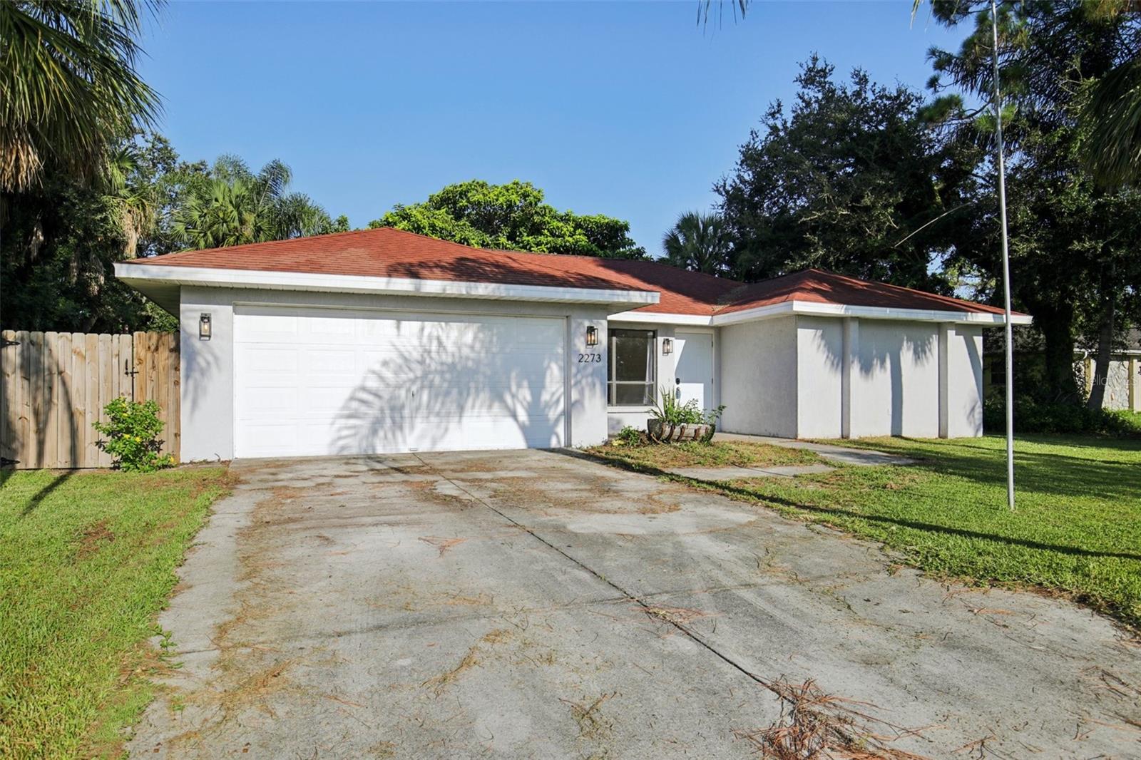 Image 4 of 36 For 2273 Salford Boulevard