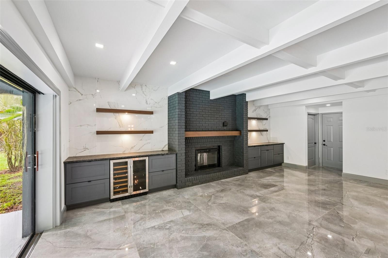 Image 13 of 50 For 4392 Brandywine Drive