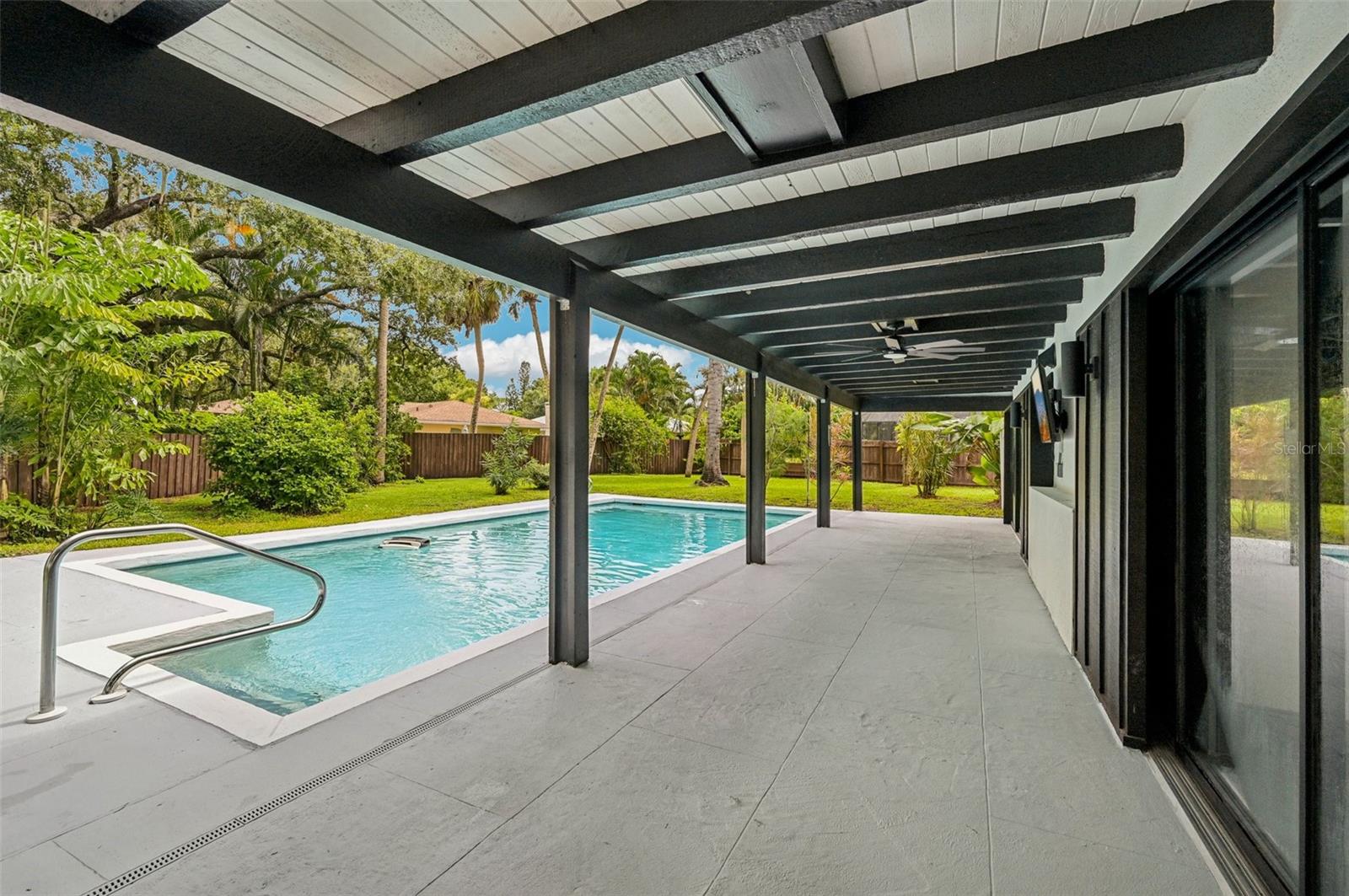 Image 36 of 50 For 4392 Brandywine Drive