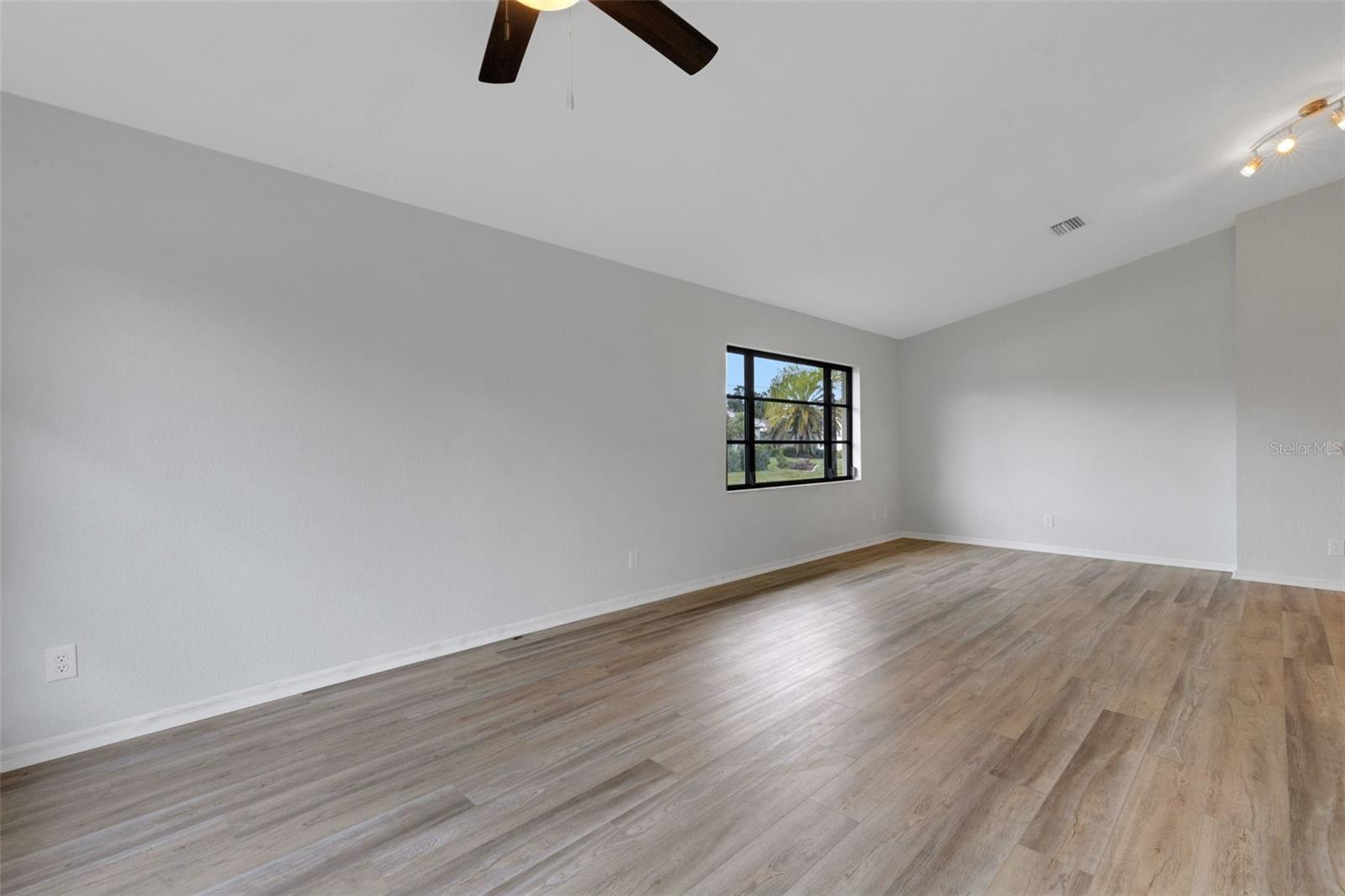 Image 18 of 56 For 4133 Joseph Street
