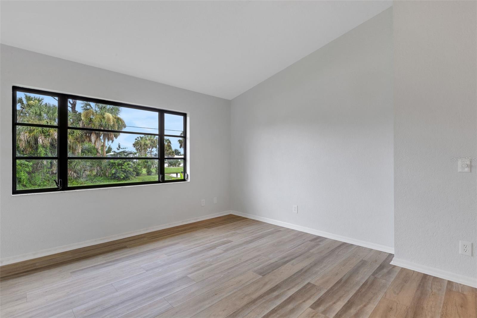 Image 19 of 56 For 4133 Joseph Street