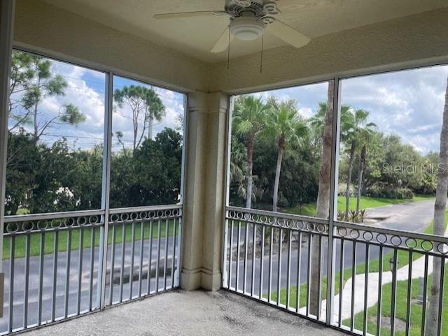 Image 11 of 33 For 900 San Lino Circle 921