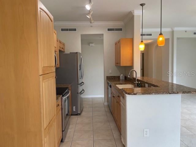 Image 6 of 33 For 900 San Lino Circle 921