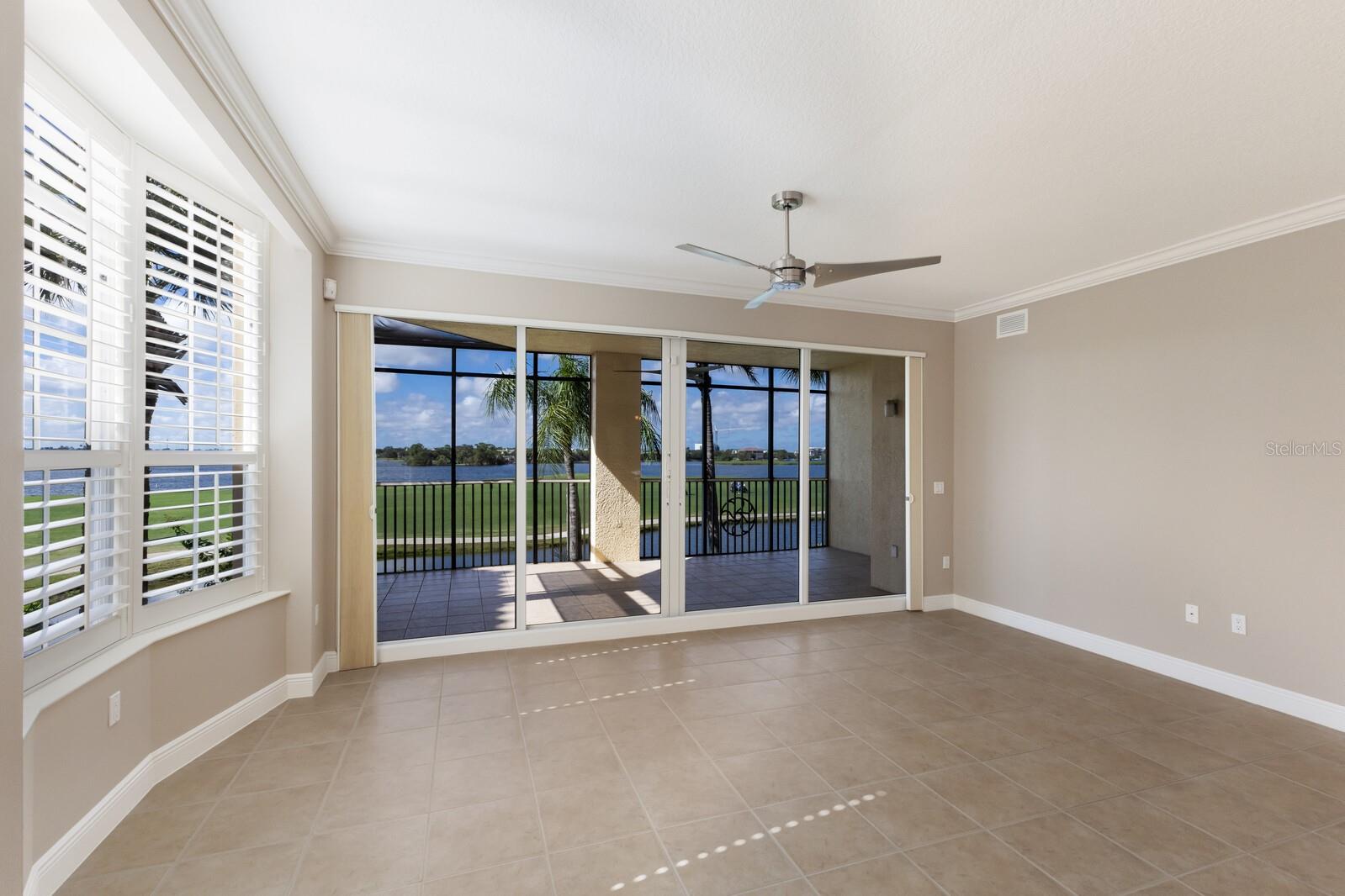 Image 12 of 57 For 6430 Watercrest Way 201