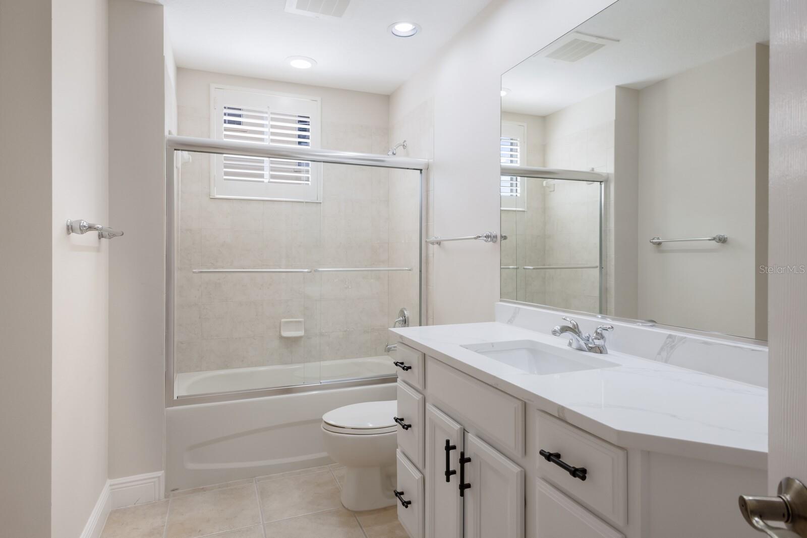 Image 28 of 57 For 6430 Watercrest Way 201