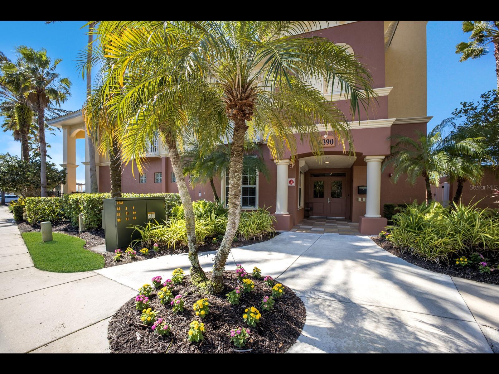 Image 40 of 57 For 6430 Watercrest Way 201