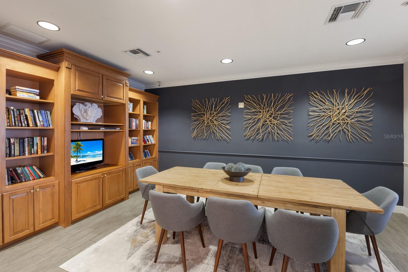 Image 46 of 57 For 6430 Watercrest Way 201