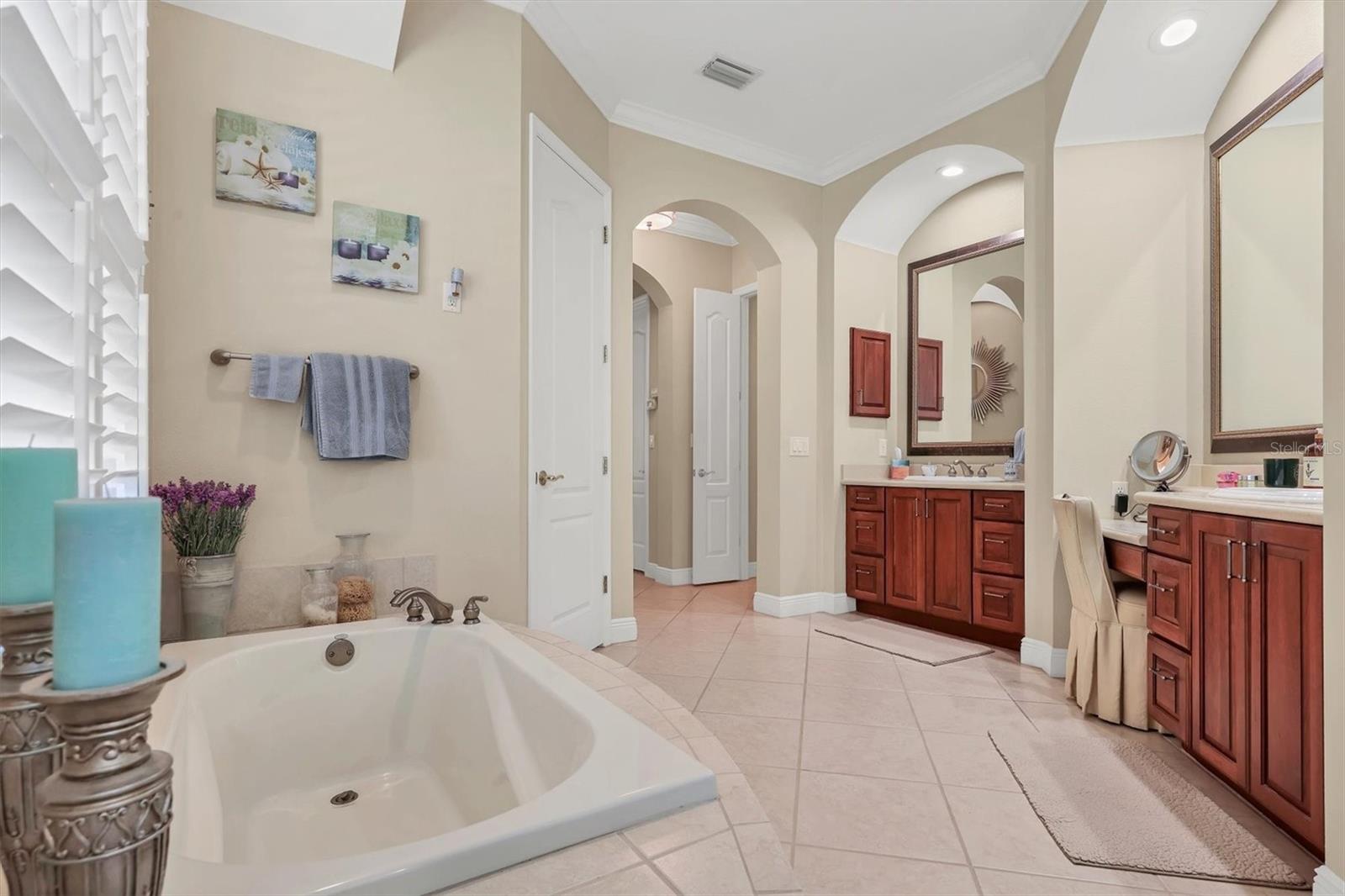 Image 24 of 44 For 4596 Tuscana Drive