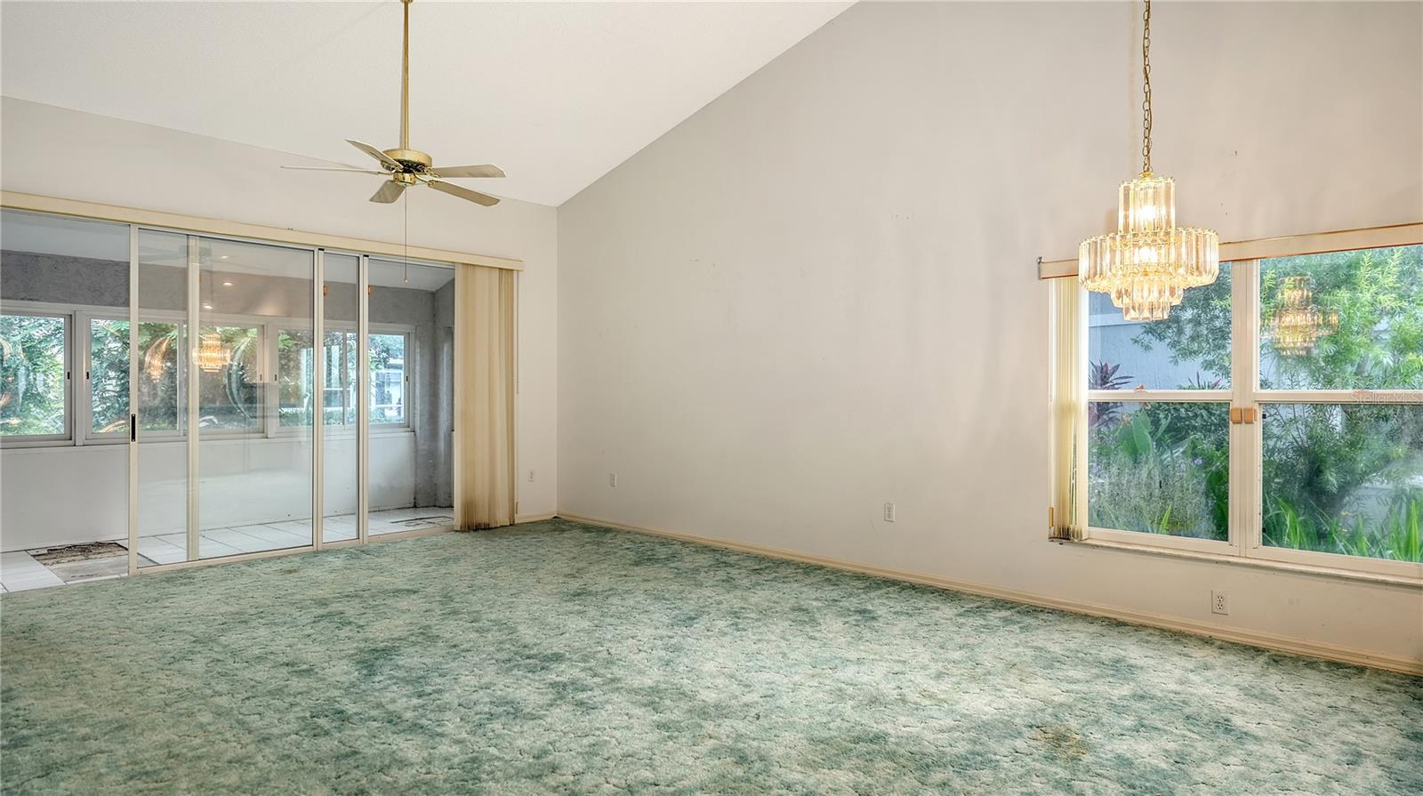 Image 12 of 39 For 6016 Bonaventure Place