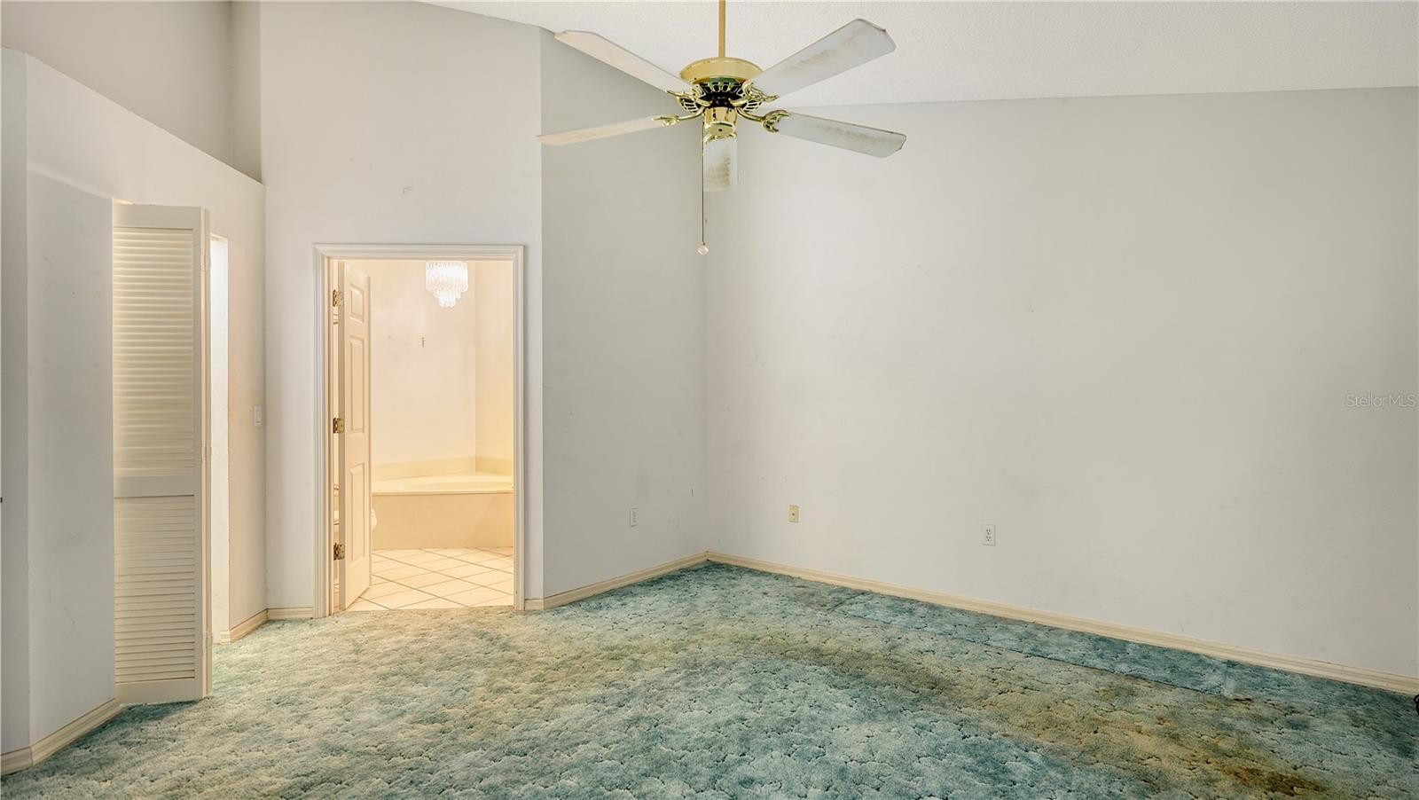 Image 19 of 39 For 6016 Bonaventure Place