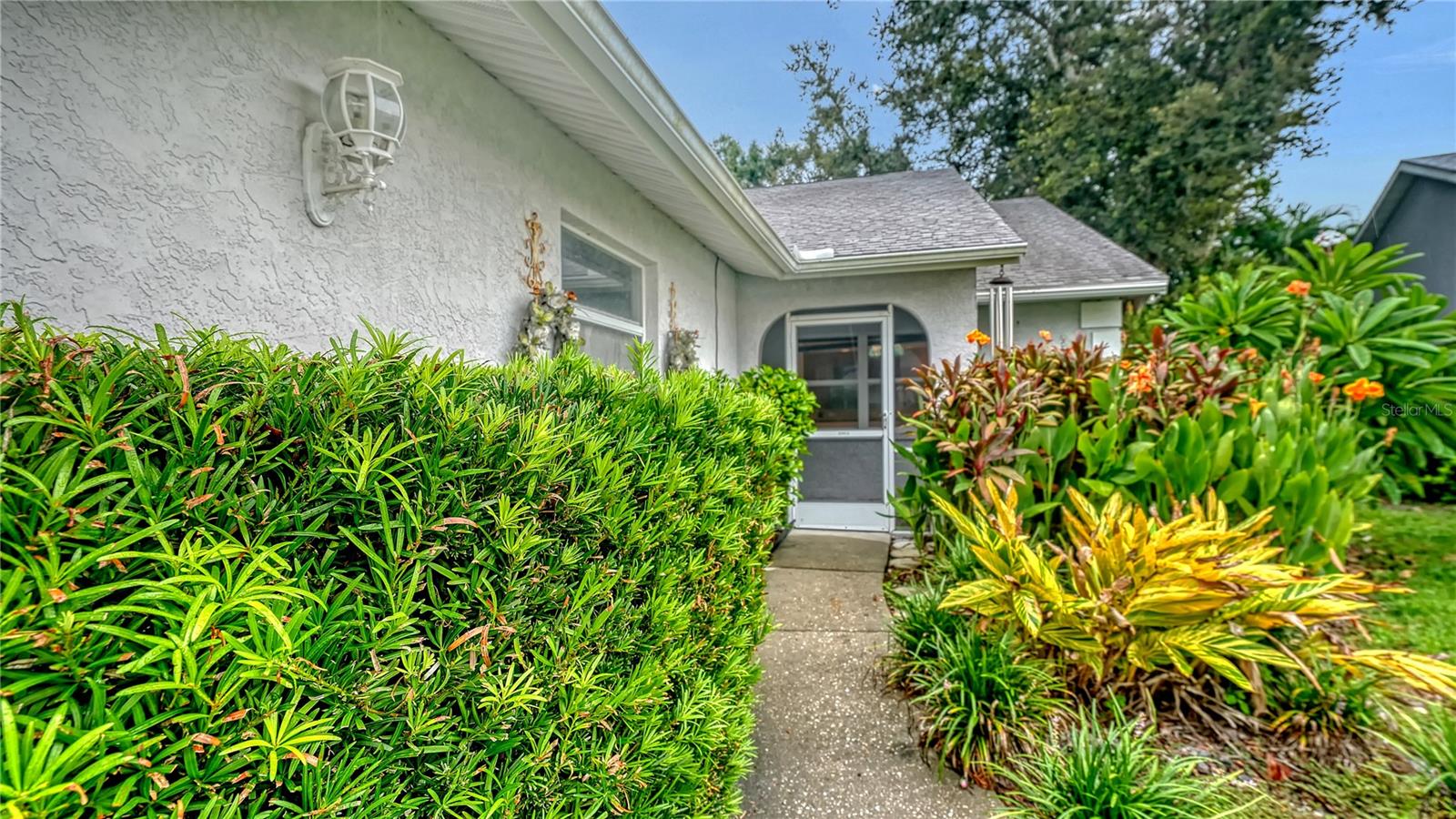 Image 2 of 39 For 6016 Bonaventure Place