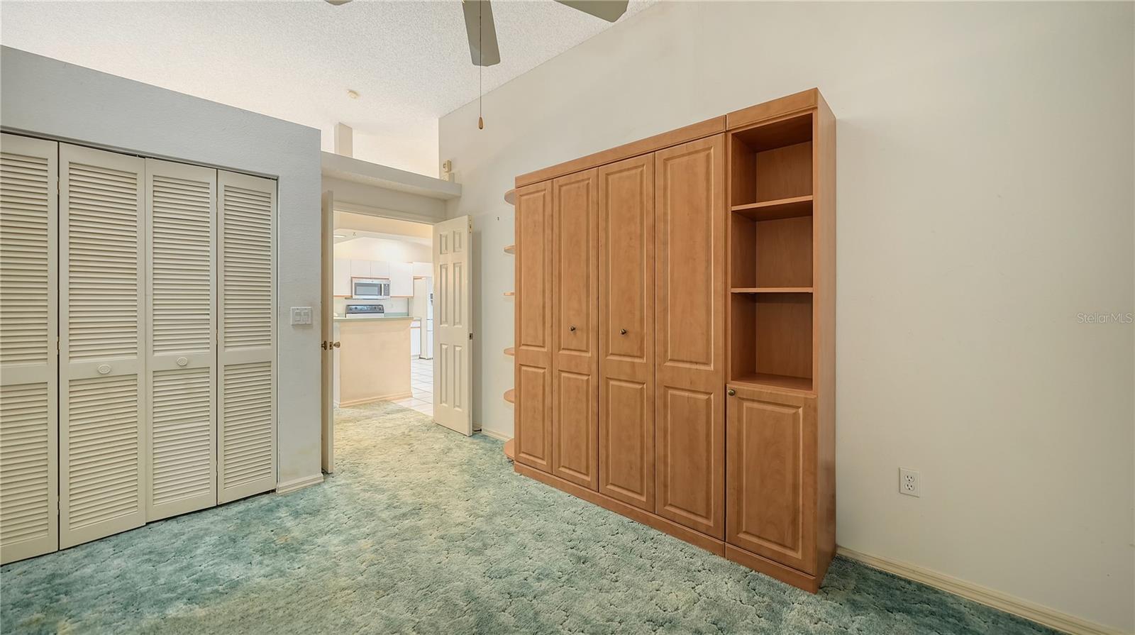 Image 27 of 39 For 6016 Bonaventure Place