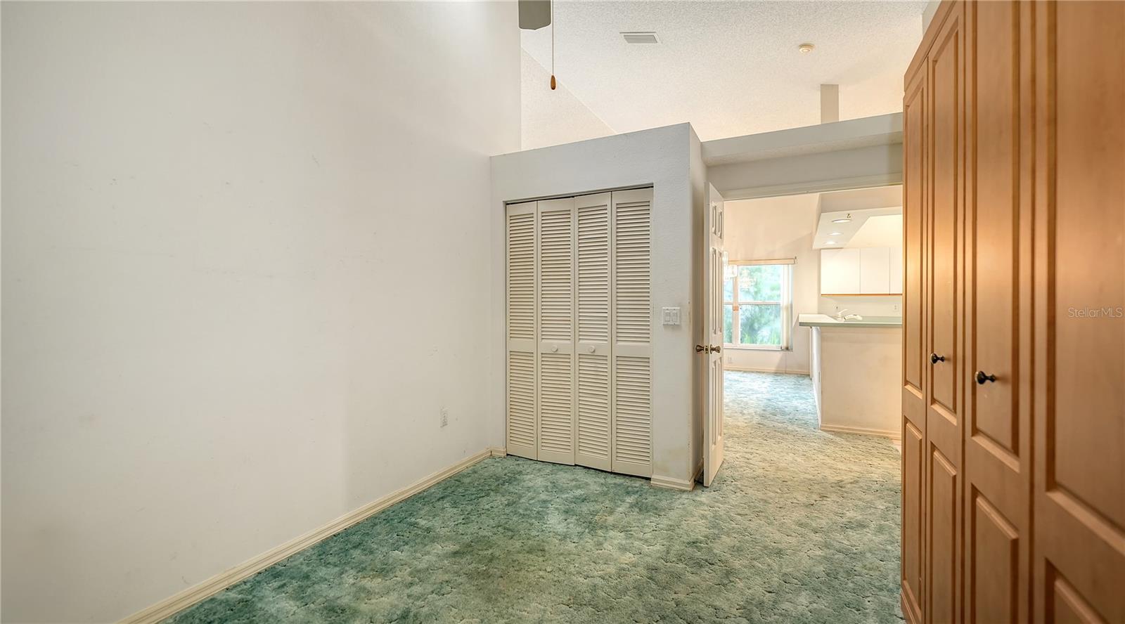 Image 28 of 39 For 6016 Bonaventure Place