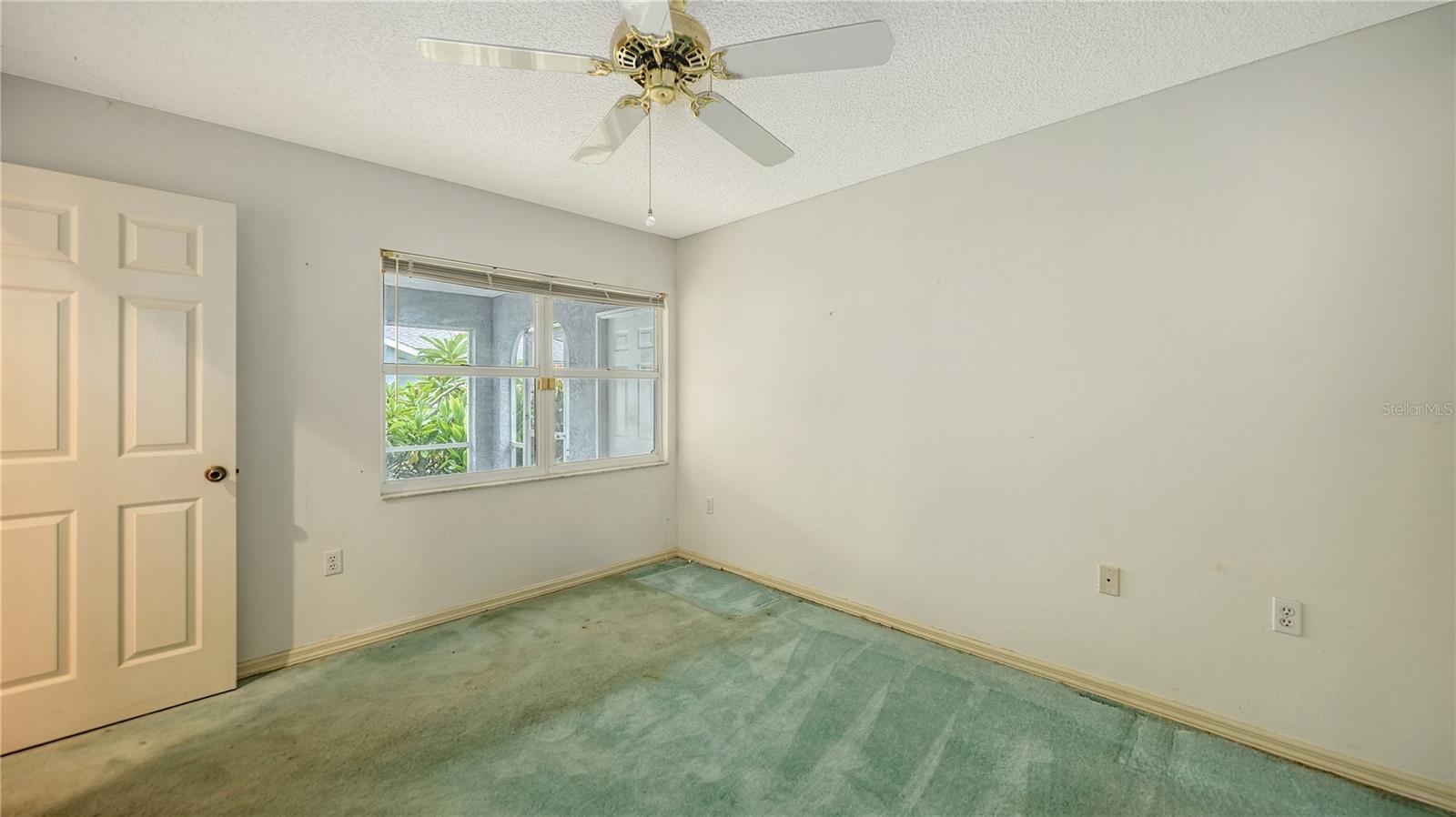 Image 30 of 39 For 6016 Bonaventure Place