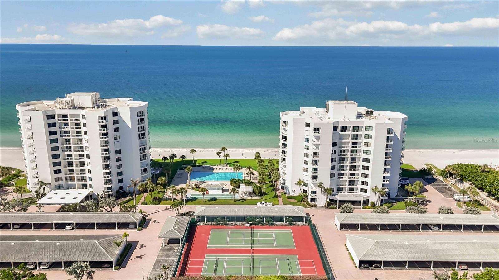 Image 3 of 64 For 1050 Longboat Club Road 204