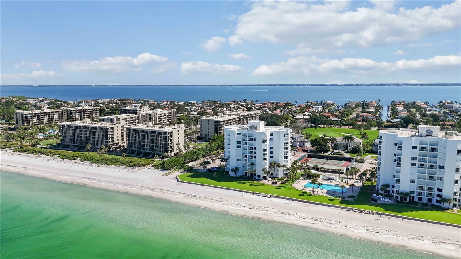 Image 61 of 64 For 1050 Longboat Club Road 204