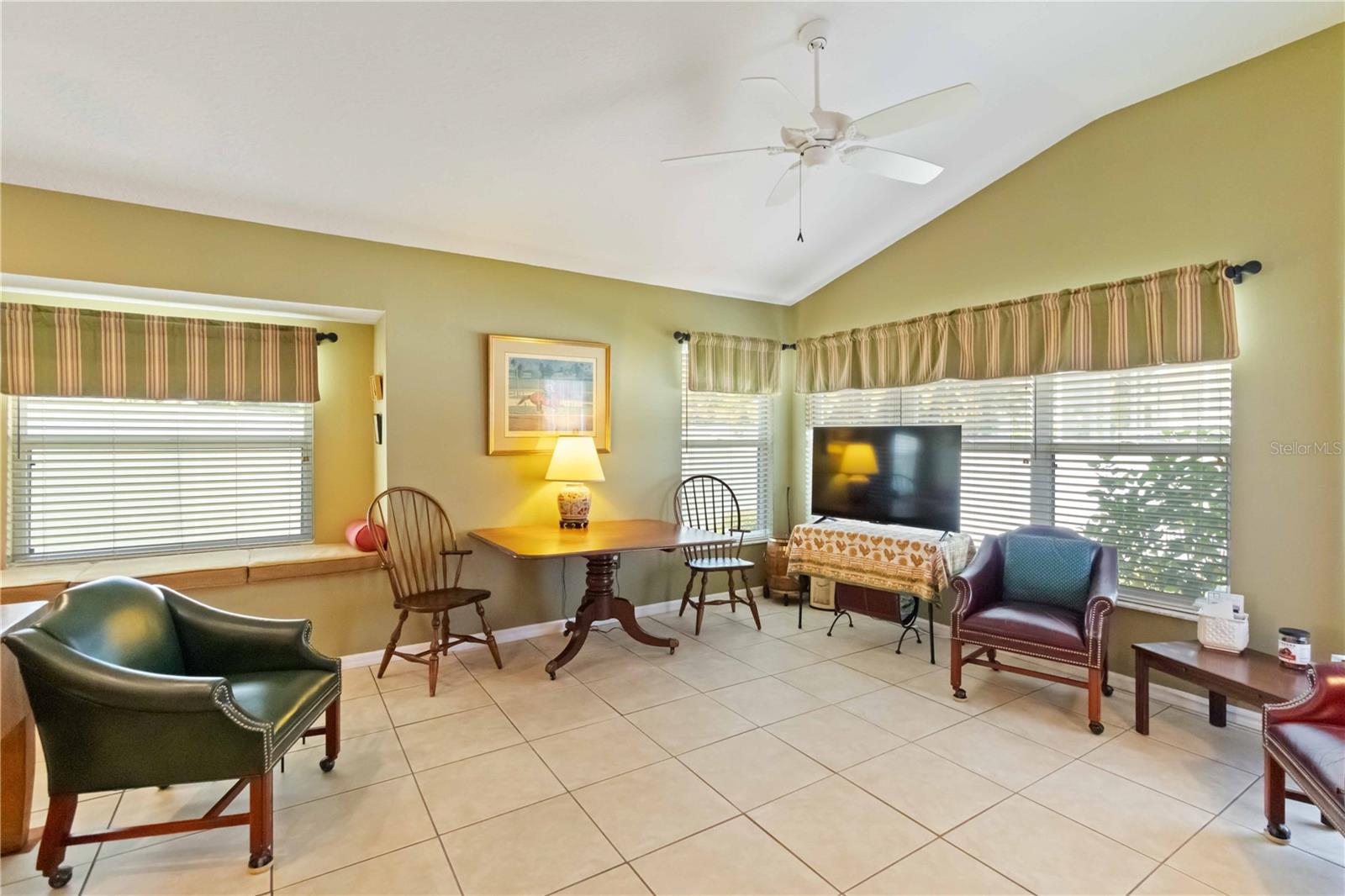 Image 17 of 65 For 12803 Nightshade Place